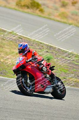 media/Apr-13-2025-TrackXperience (Sun) [[fb1ef998a6]]/Level 2 (Intermediate)/Turns 4 and 6 (Session 4)/